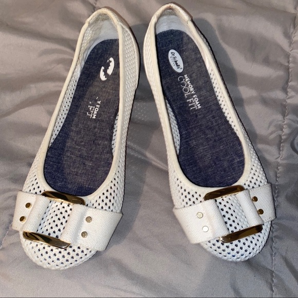 Dr scholls memory foam cool fit white flats 6.5M - Picture 2 of 8